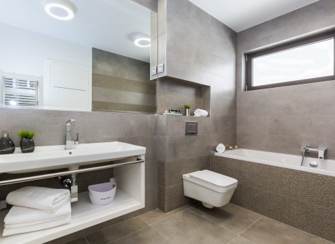 fotografiranje hotela -primjer kako cro foto fotografira Fotografija kupaonice u hotelu